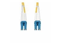 StarTech.com 15m (49.2ft) LC to LC (UPC) OS2 Single Mode Duplex Fiber Optic Cable, 9/125µm, Laser Optimized, 10G, Bend Insensitive, Low Insertion Loss - LSZH Fiber Patch Cord (SMDOS2LCLC15M) - Patch-kabel - LC/UPC enkelläge (hane) till LC/UPC enkelläge (hane) - 15 m - 2 mm - fiberoptisk - duplex - 9 / 125 mikrometer - OS1/OS2 - halogenfri, passiv - gul SMDOS2LCLC15M
