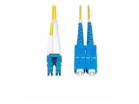 StarTech.com 1m (3ft) LC to SC (UPC) OS2 Single Mode Duplex Fiber Optic Cable, 9/125µm, Laser Optimized, 10G, Bend Insensitive, Low Insertion Loss - LSZH Fiber Patch Cord (SMLCSC-OS2-1M) - Patch-kabel - LC/UPC enkelläge (hane) till SC/UPC enkelläge (hane) - 1 m - 2 mm - fiberoptisk - duplex - 9 / 125 mikrometer - OS1/OS2 - halogenfri, passiv - gul SMLCSC-OS2-1M